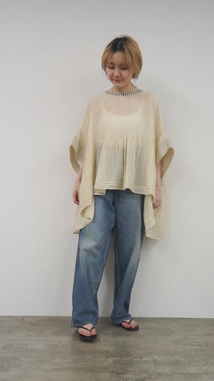 TUMUGU（ツムグ） ステッチワーク カディコットン ポンチョブラウス