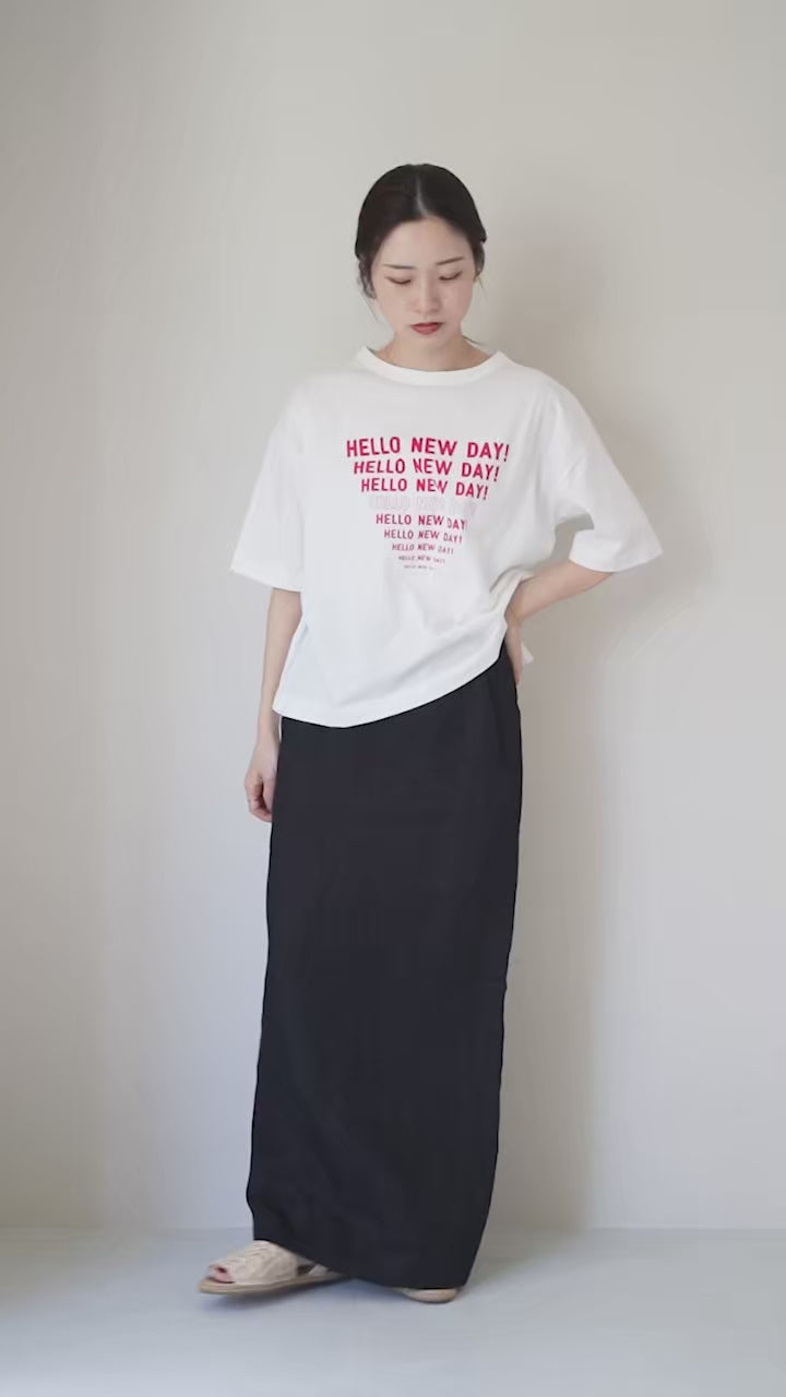 MAO MADE（マオメイド） HELLO NEWDAY！ ロゴTシャツ / 半袖 コットン