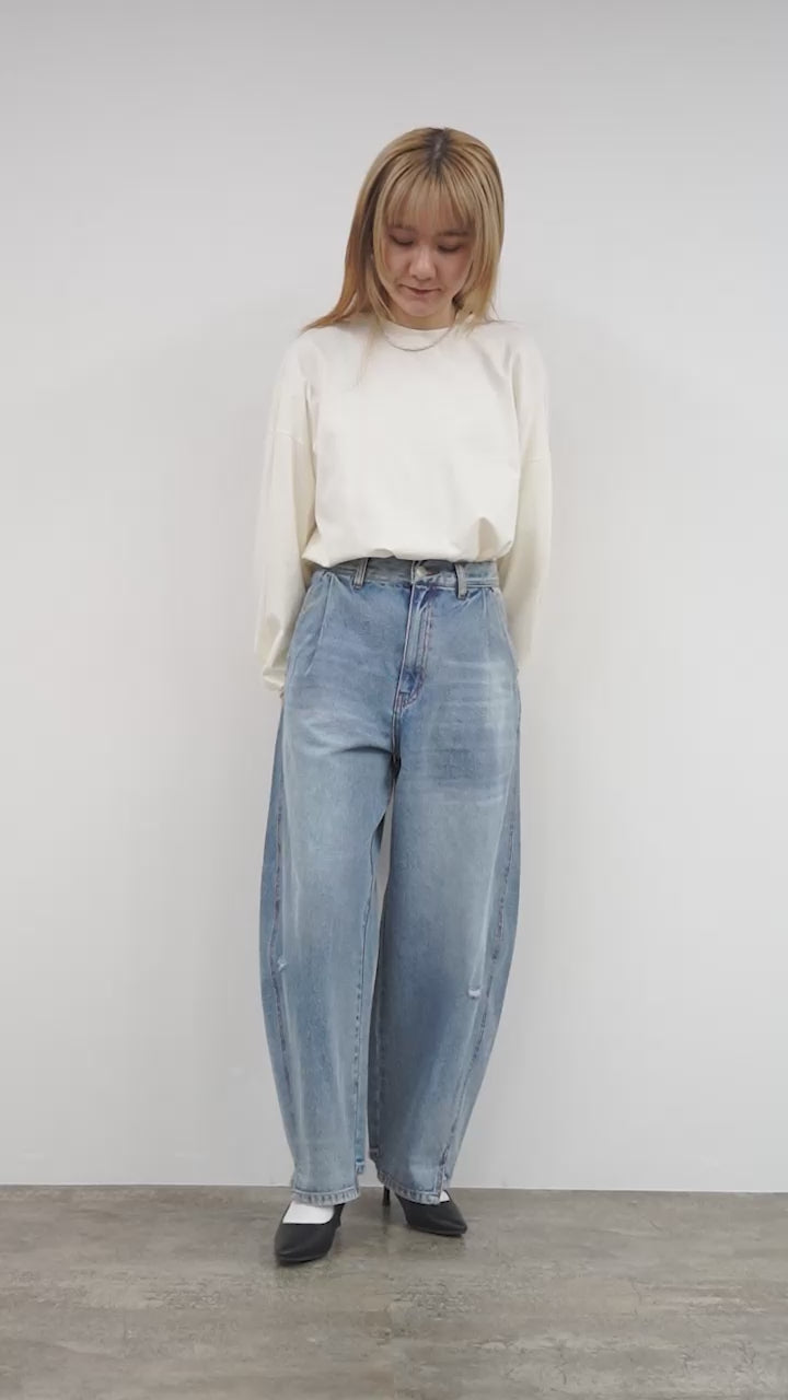 YENN（イェン） カーブ シーム デニムパンツ｜ROCOCO ONLINE STORE