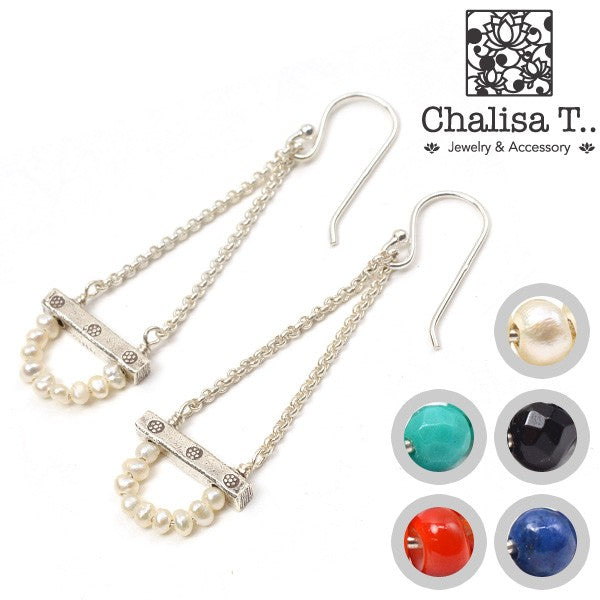 CHALISA T..(チャリッサ・ティー) ナチュラルスートン カレンシルバー セミサークルチェーン ピアス