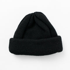 black / F