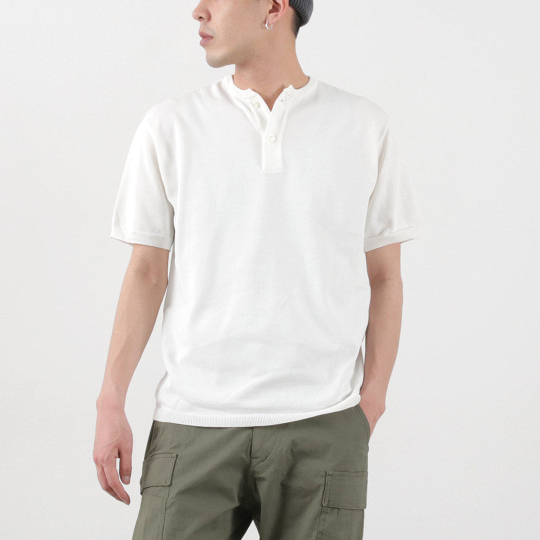 【20%OFF】SOGLIA(ソリア) コットン フィット シームレス ヘンリーネック ニットTシャツ