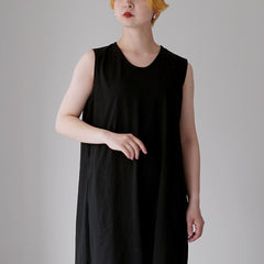 black / S