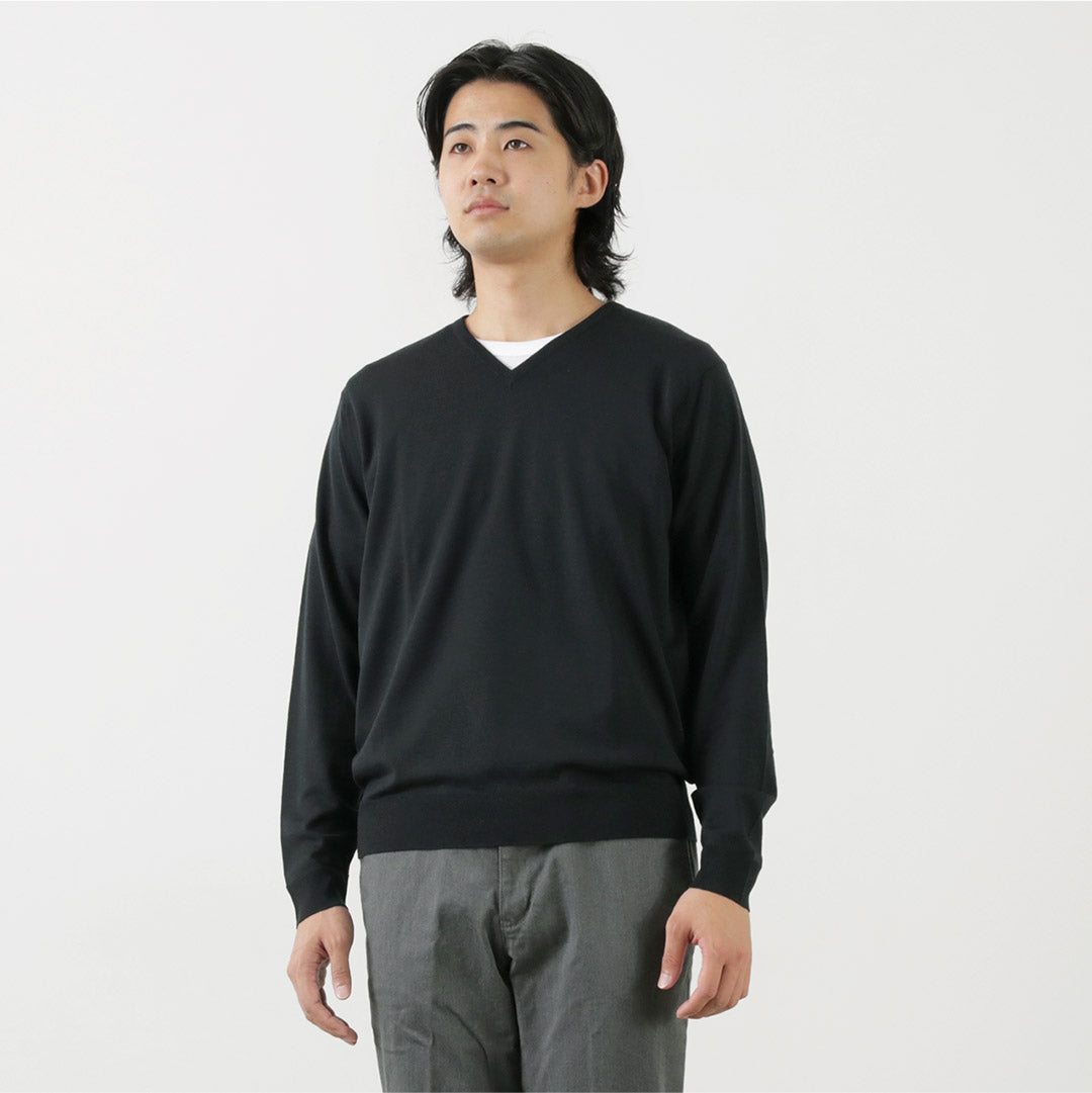 JOHN SMEDLEY（ジョンスメドレー） メリノウール 30ゲージ Vネック ニット MODERN FIT / モダンフィット セーター ハイゲージ トップス 長袖 無地 メンズ PACKHAM