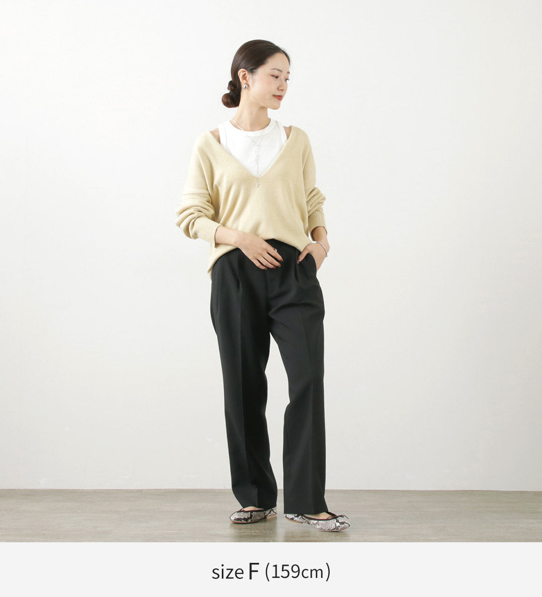 ETRE TOKYO（エトレトウキョウ） Vネックルージーニットトップス / レディース V-Neck Loosie Knit Tops