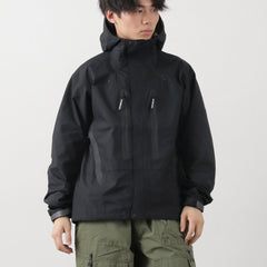 black / M