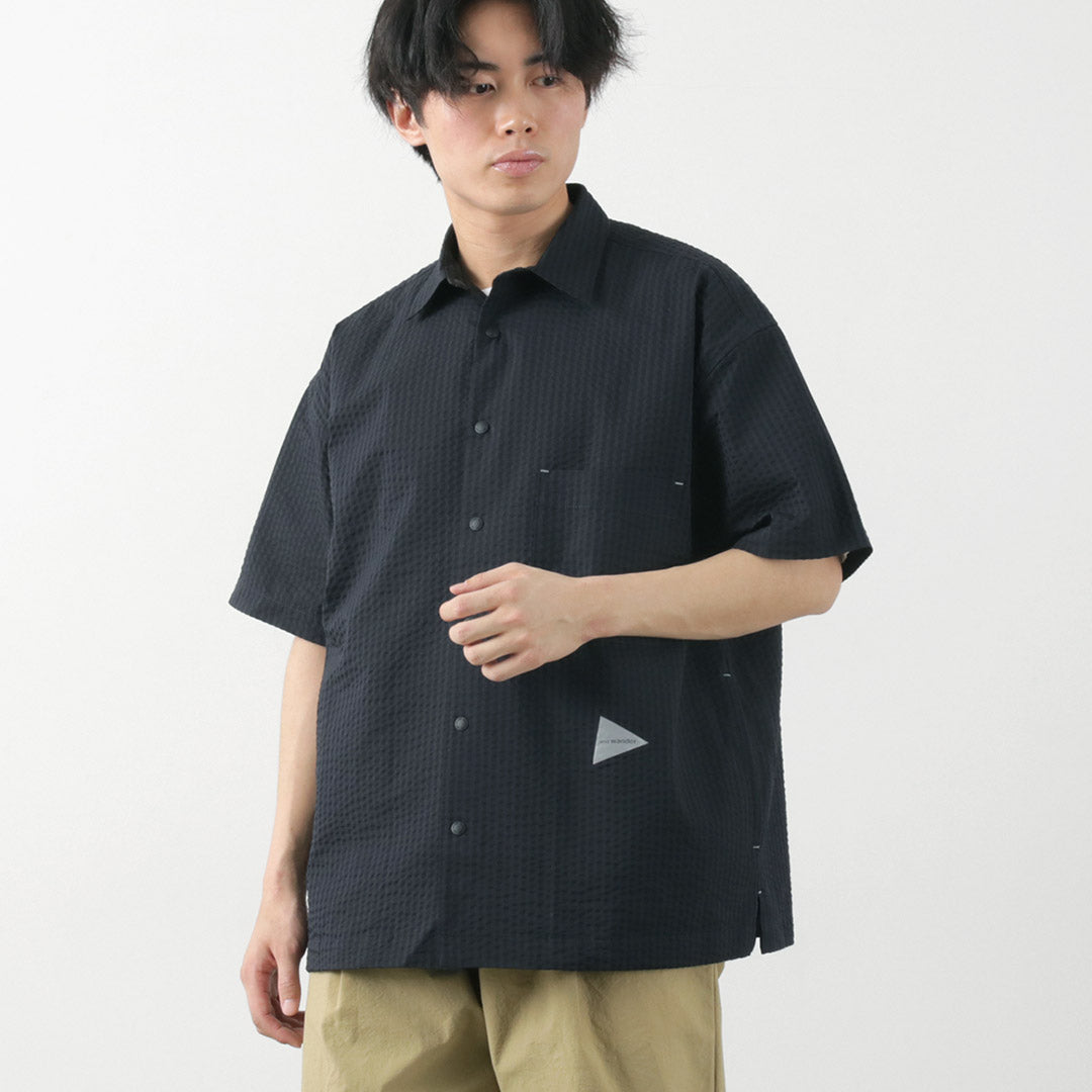 【30％OFF】AND WANDER（アンドワンダー） ドライソフト シアサッカー ショートスリーブシャツ