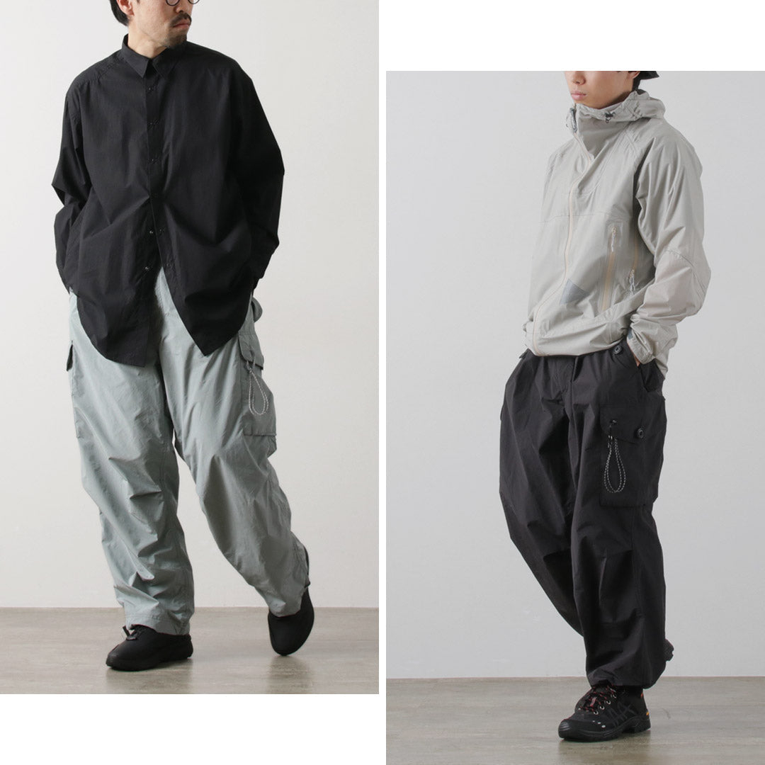 AND WANDER（アンドワンダー） オーバーサイズ カーゴパンツ　Mサイズ AND WANDER（アンドワンダー） オーバーサイズ カーゴパンツ / メンズ