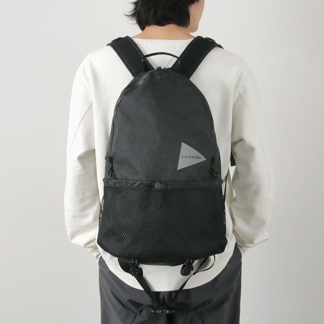 AND WANDER（アンドワンダー） エコパック 20L デイパック