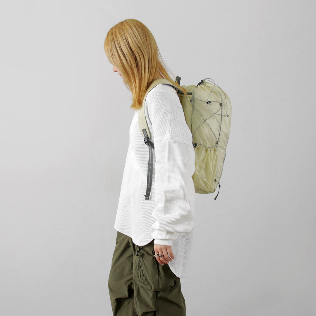 AND WANDER（アンドワンダー） シル デイパック リュック