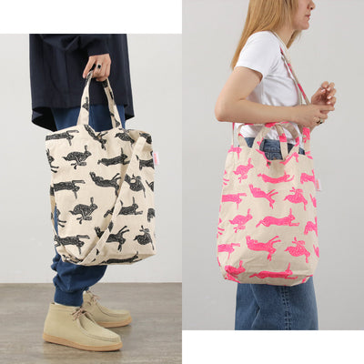 MIKAMI（ミカミ） コットンツイル スリングトートバッグ / メンズ レディース 鞄 ショルダーバッグ 2 WAY 総柄 アニマル シルクスクリーン Canvas Sling Tote Bag