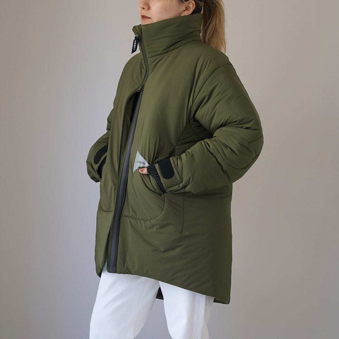 AND WANDER（アンドワンダー） トップ フリース コート (W) / レディース 冬 防寒 撥水 人工羽毛 アウター アウトドア top fleece coat