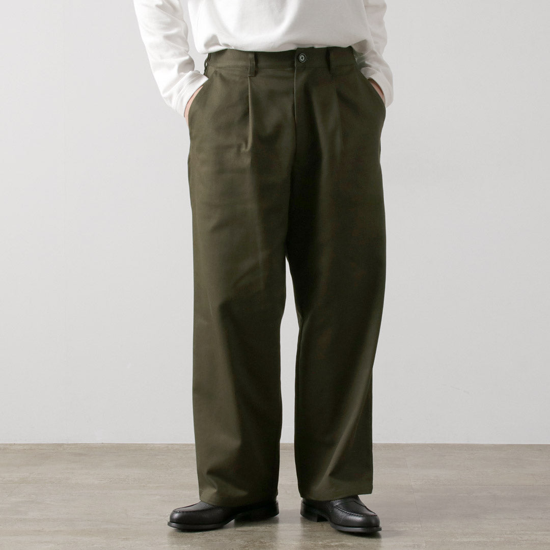 RE MADE IN TOKYO JAPAN（アールイー） コットンハードカルゼ タックワイドパンツ