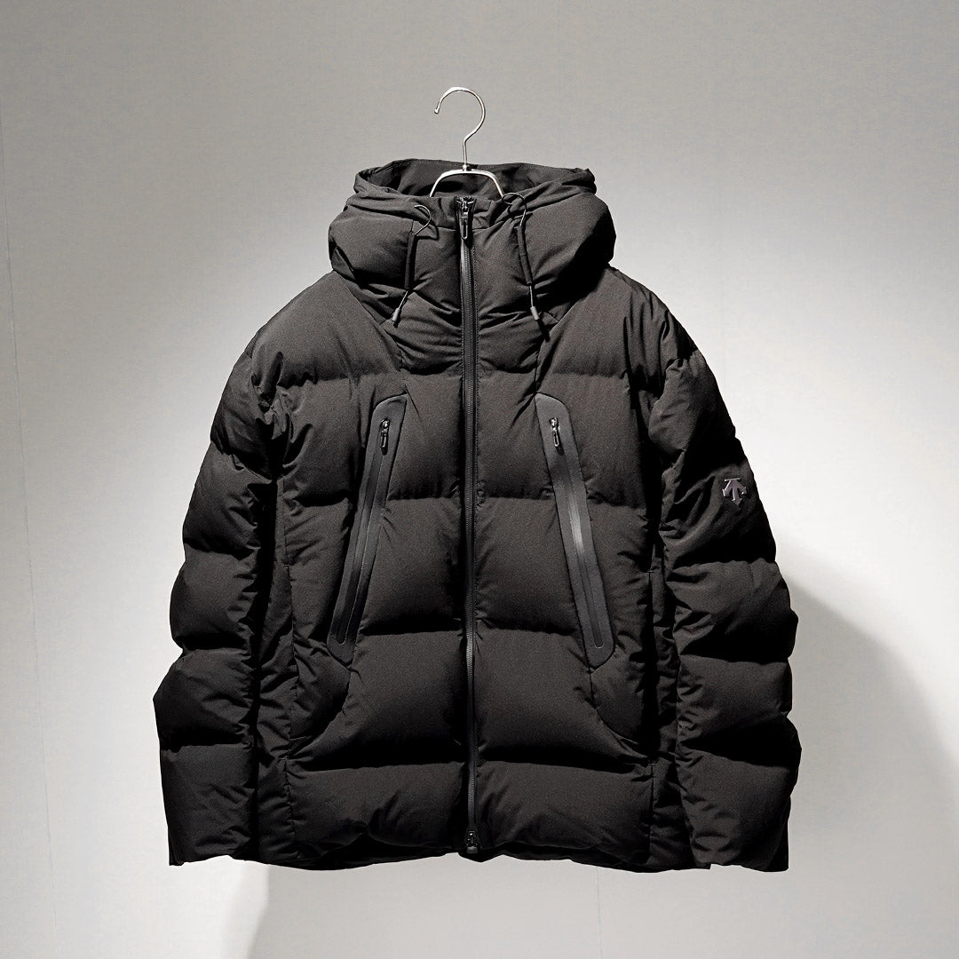 DESCENTE / ALLTERRAIN（デサント / オルテライン） 水沢ダウン オーバーサイズ マウンテニア ダウンジャケット 2026年モデル 日本製