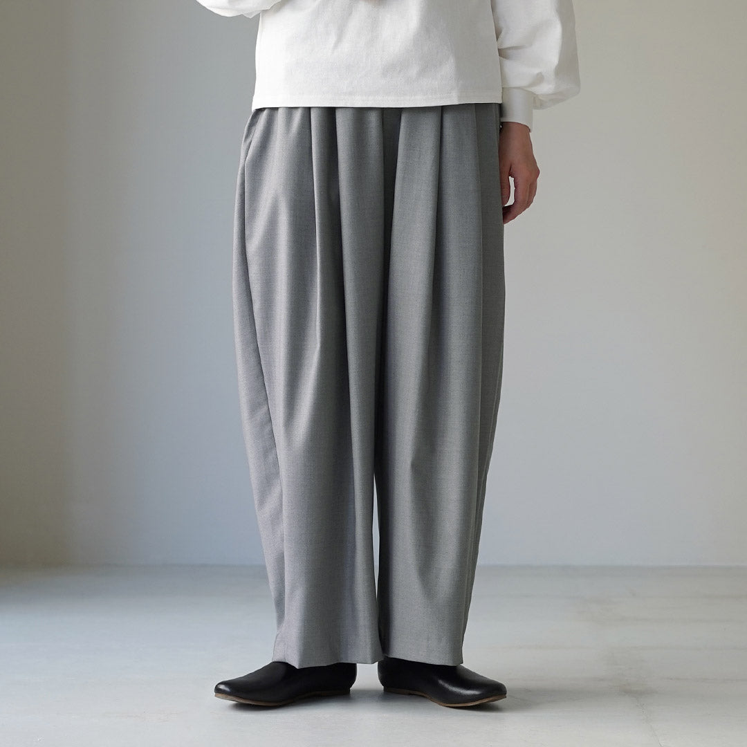 mizuiro ind（ミズイロインド） ワイド タック パンツ 日本製