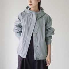 gray / WM