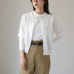 white / F0