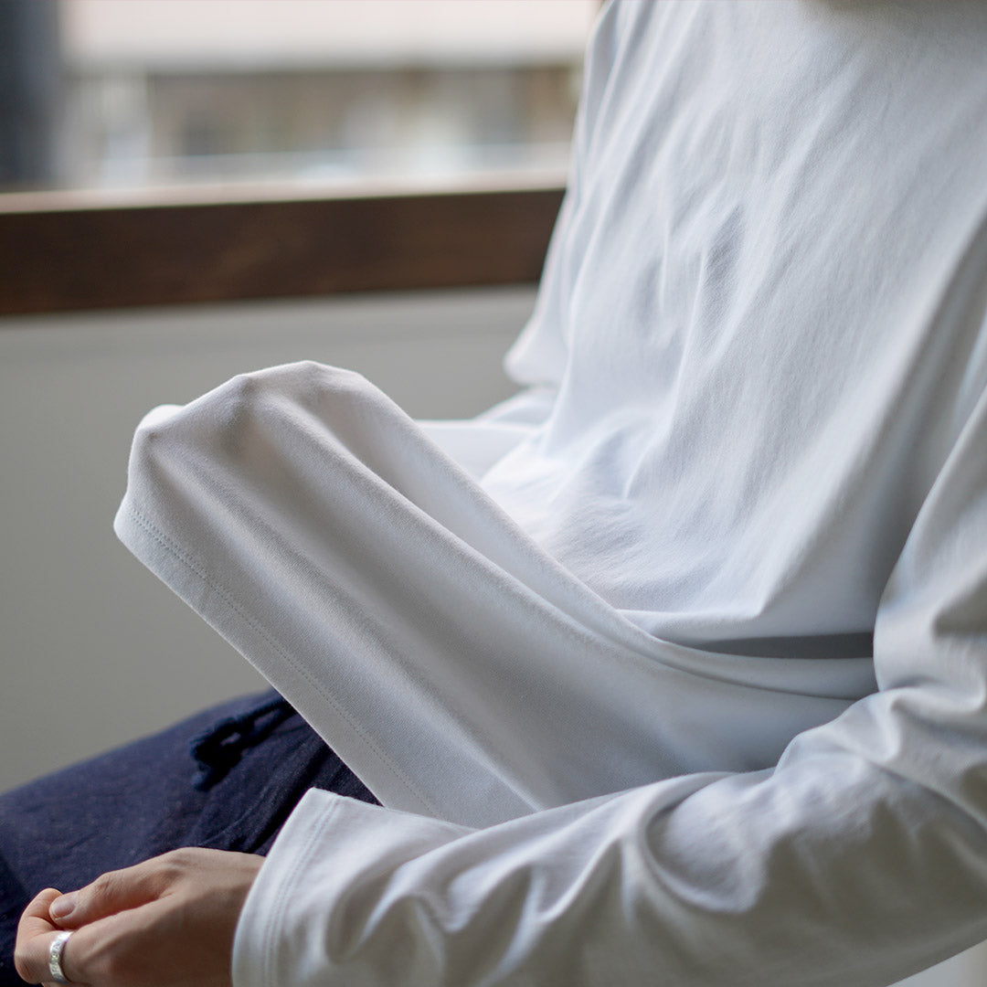 LIFiLL（リフィル） サイドスリット ロングスリーブTシャツ