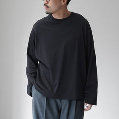 black / S