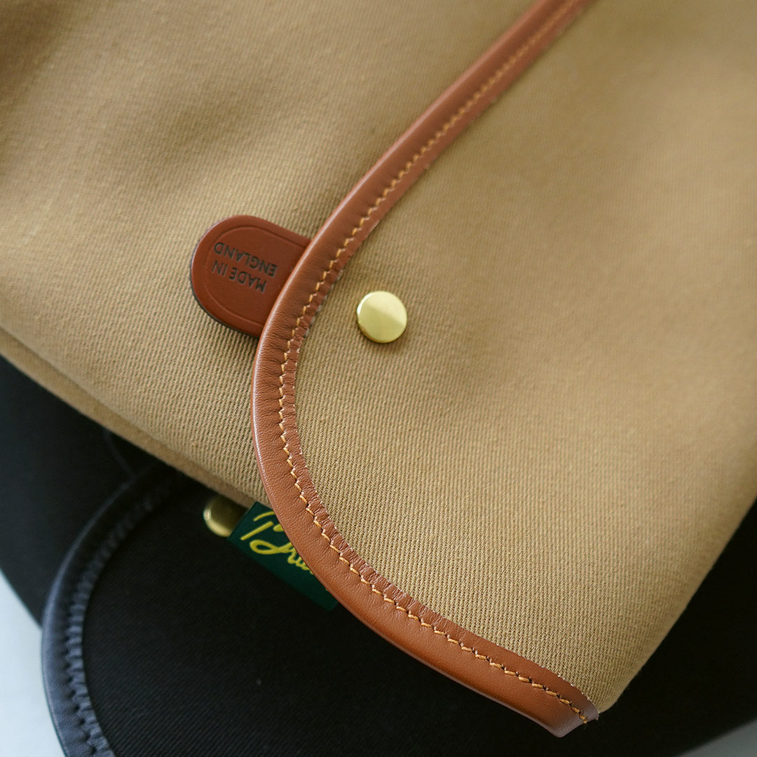 BRADY（ブレディ）