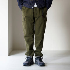 olive / M