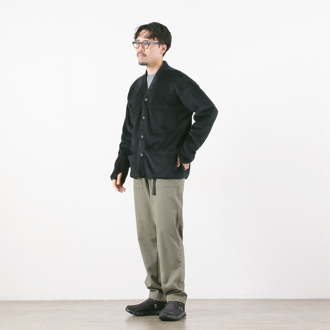 AXESQUIN（アクシーズクイン）