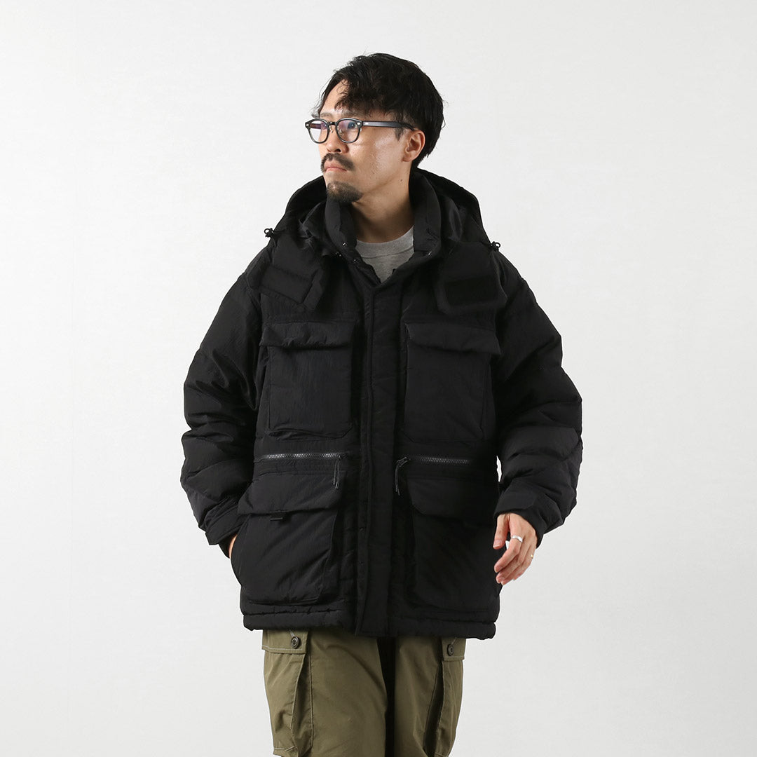 ホワイトマウンテニアリング タイオン シンセティックレザー ダウンマフラー WHITE MOUNTAINEERING（ホワイトマウンテニアリング） タイオンコラボ