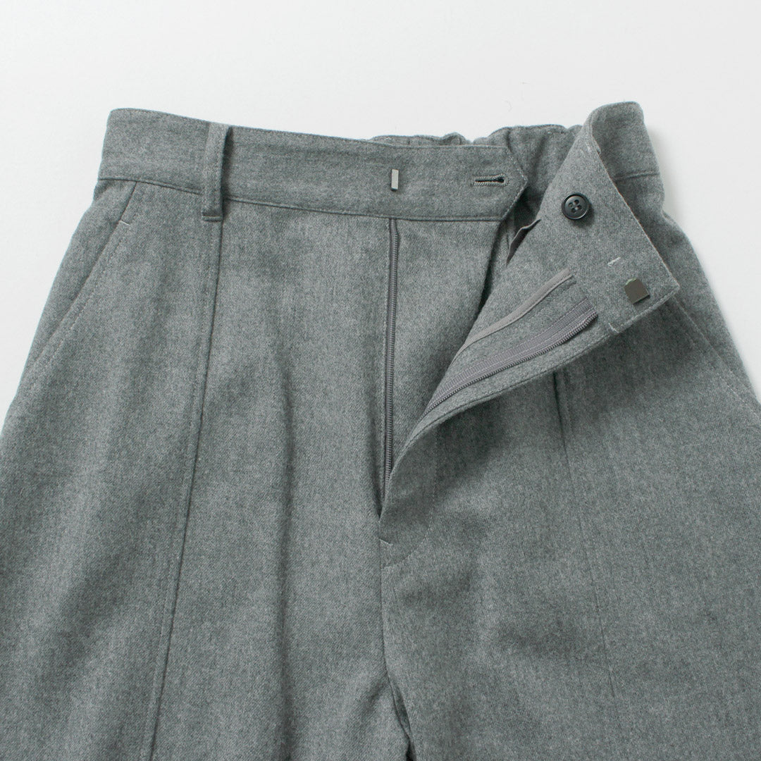 LEGLAZIK（ルグラジック）