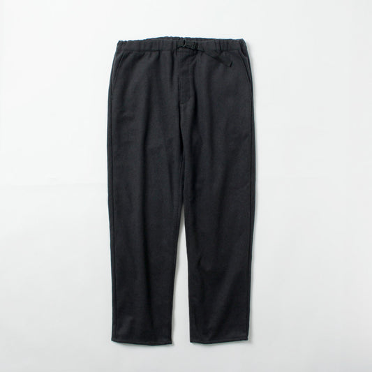 FUJITO（フジト） リサイクルウールツイル ナウン ベルトレスパンツ