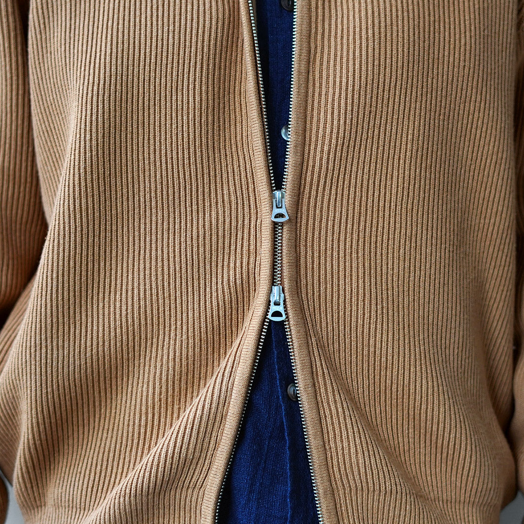 UNDYED（アンダイド）