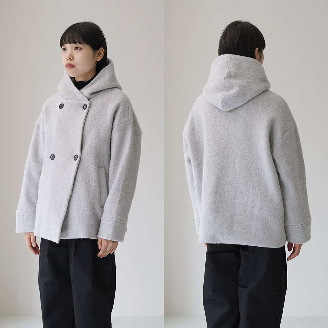 MAO MADE（マオメイド） ダブルボタン ミドル フ—ディー ジャケット