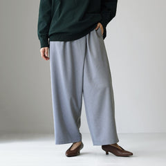 lightgrey / F
