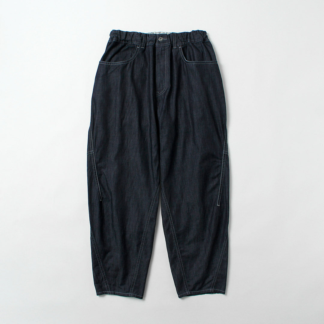 AND WANDER(アンドワンダー)