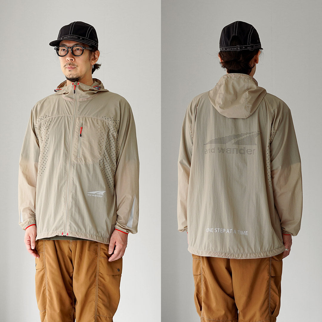 AND WANDER（アンドワンダー） アルトラ×アンドワンダー ベンチレーション ウインドジャケット