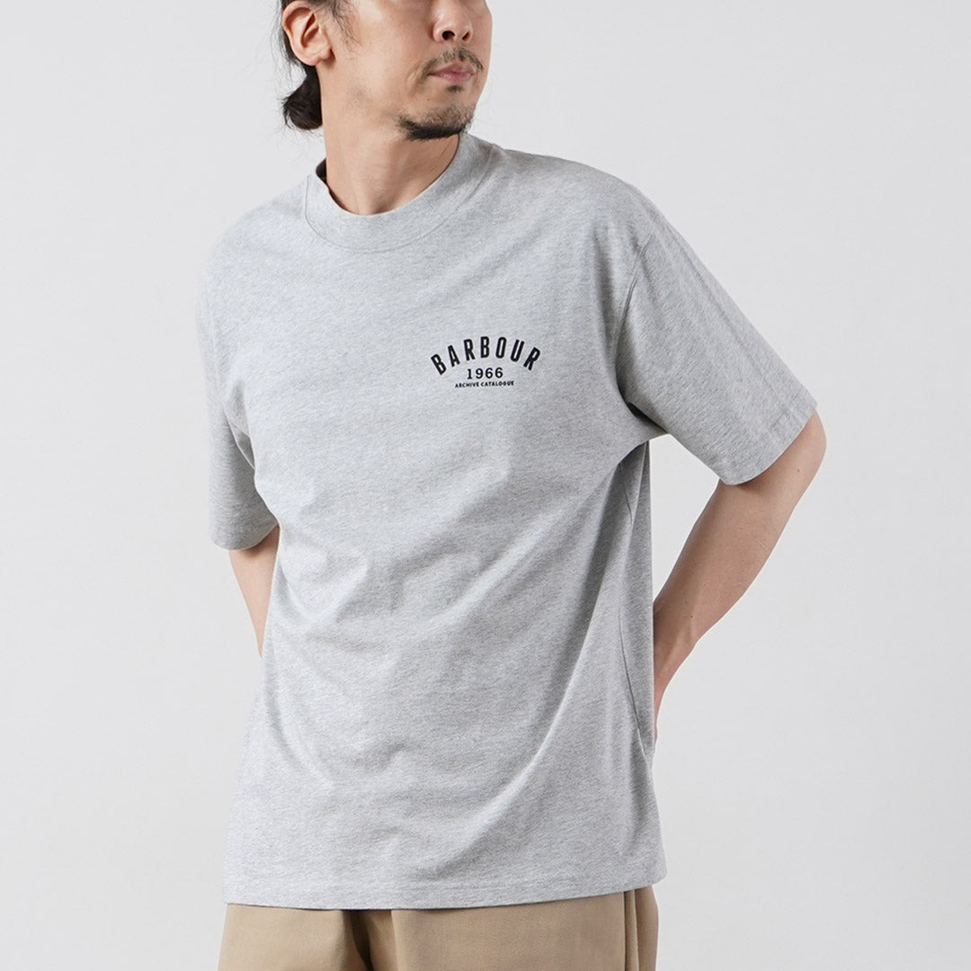 BARBOUR（バブアー） 1966グラフィック オーバーサイズ Tシャツ