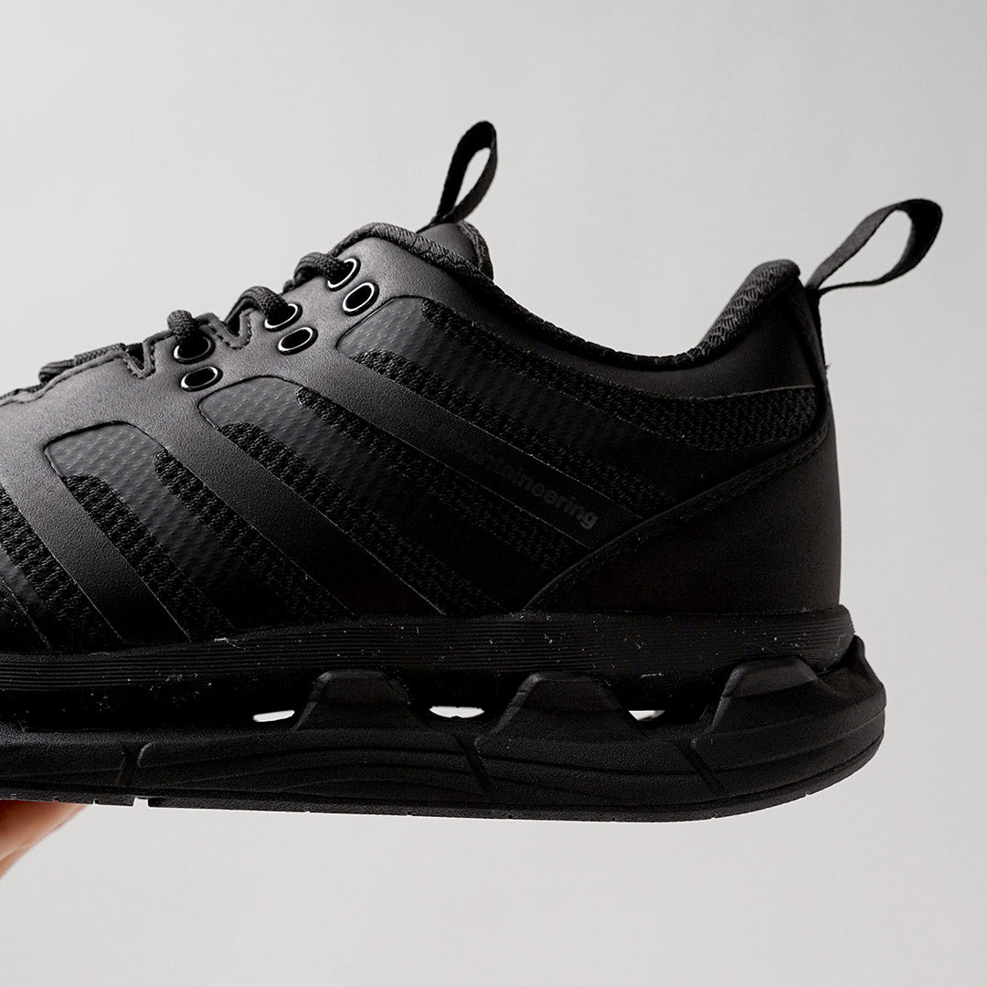 WHITE MOUNTAINEERING（ホワイトマウンテニアリング） モイスルー360