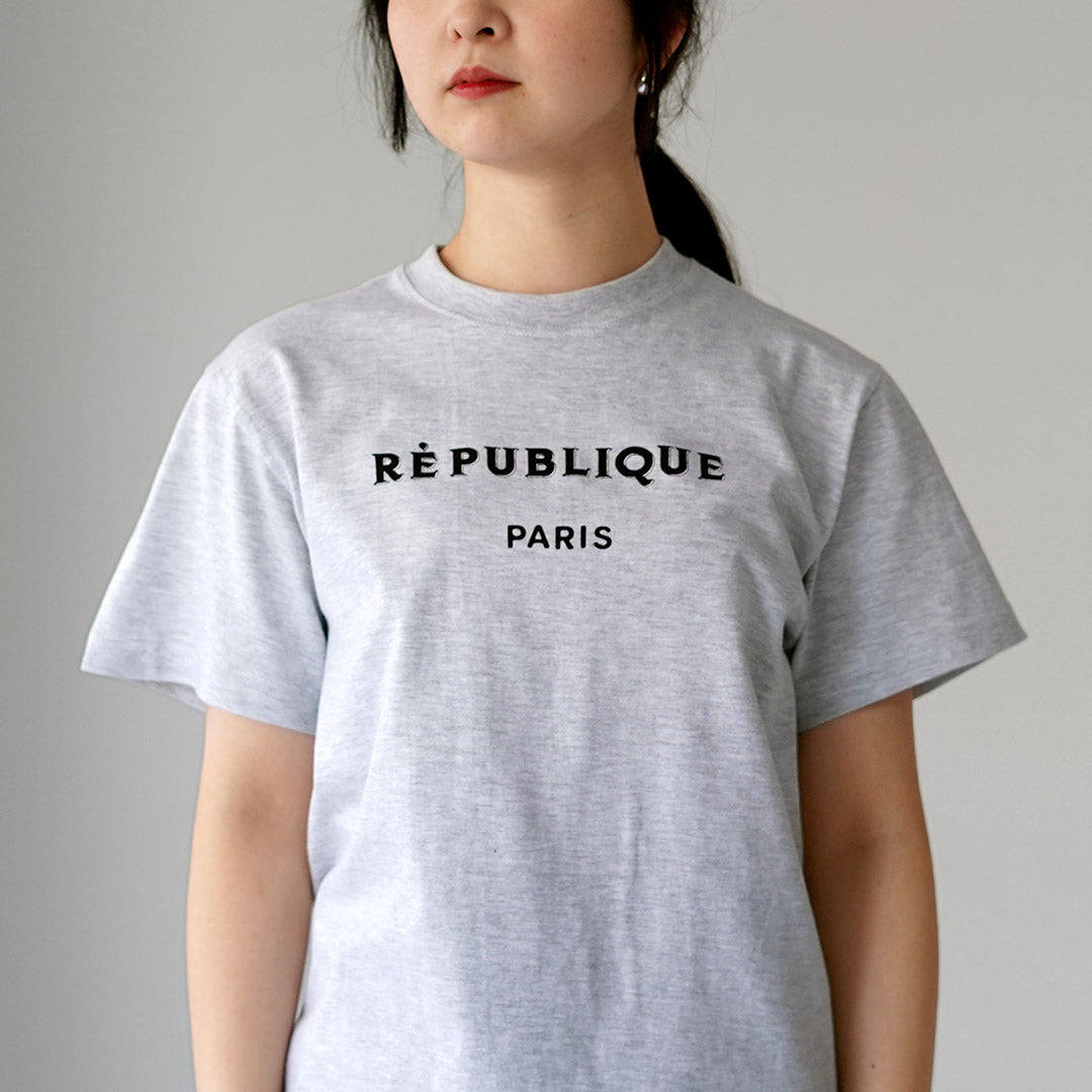 ANGE IN DISGUISE（アンジ イン ディスガイズ） REPUBLIQUE PARIS ロゴTシャツ