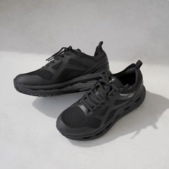 black / 26