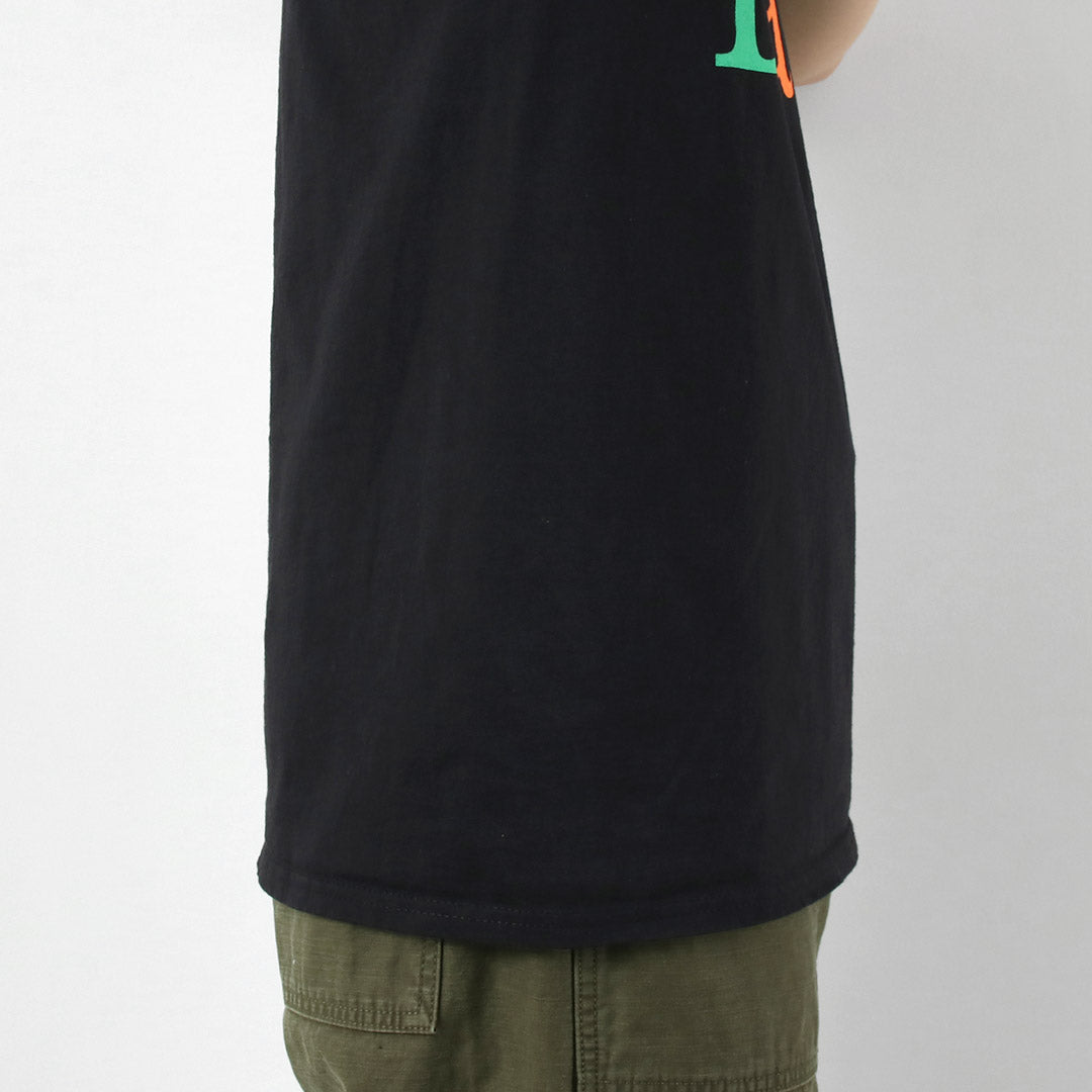 BYE A（バイエー） ノットアップル Tシャツ