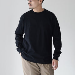 black / S