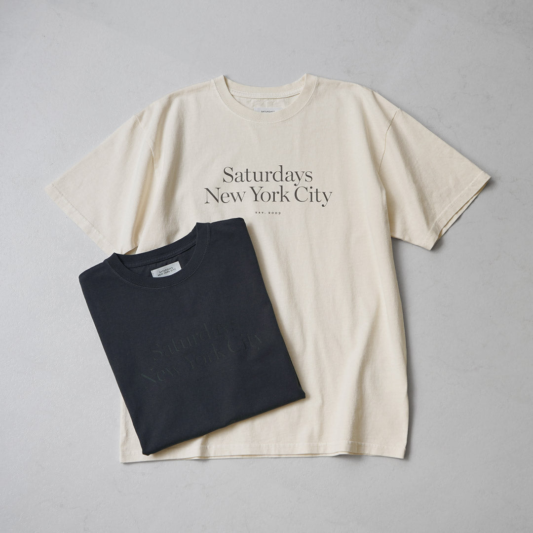 SATURDAYS NYC（サタデーズ ニューヨークシティ） ミラー スタンダード ショートスリーブ Tシャツ