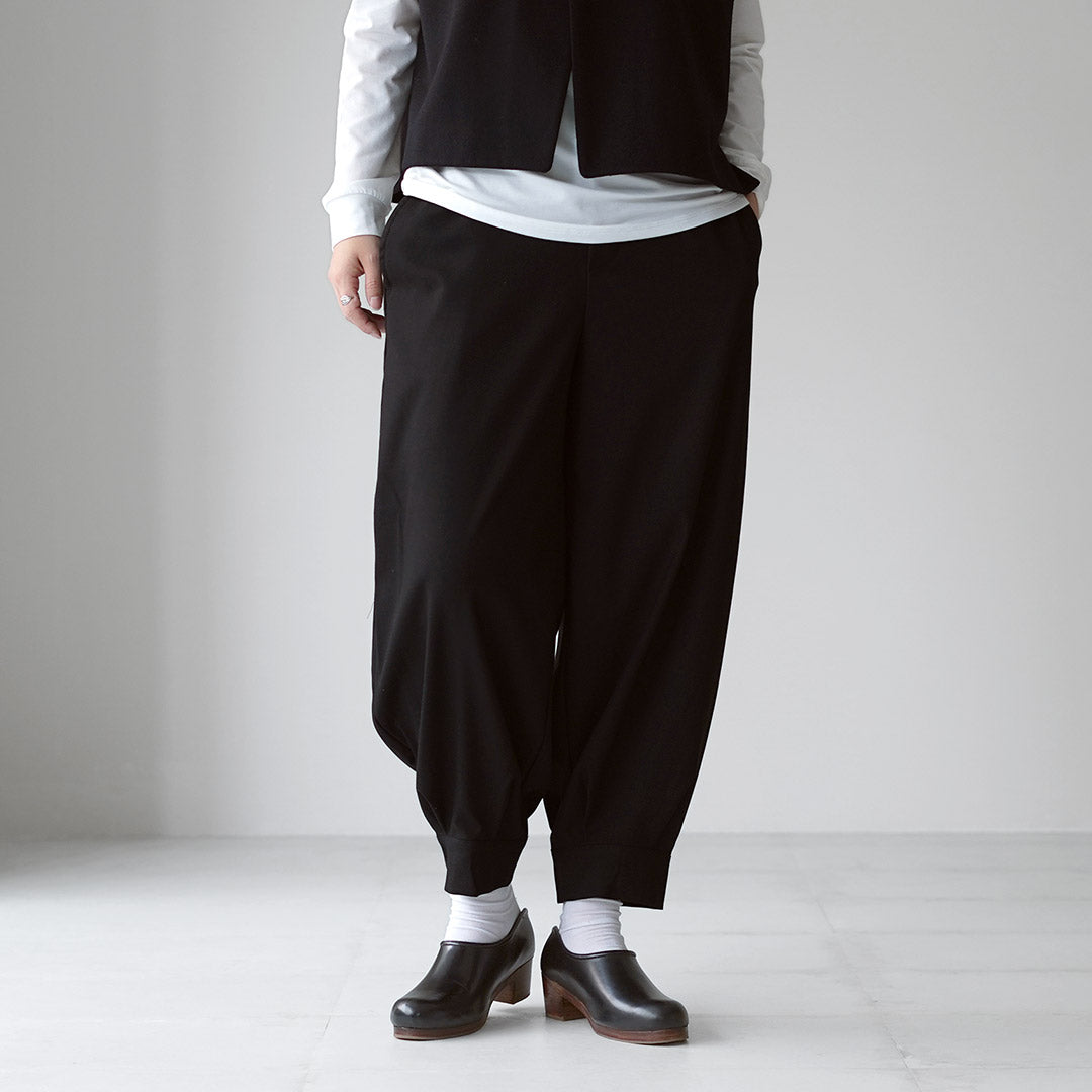 mizuiro ind（ミズイロインド） タック ヘムパンツ / レディース