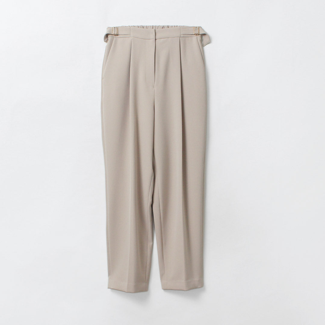CHIGNON（シニヨン） ベルト付きテーパード パンツ
