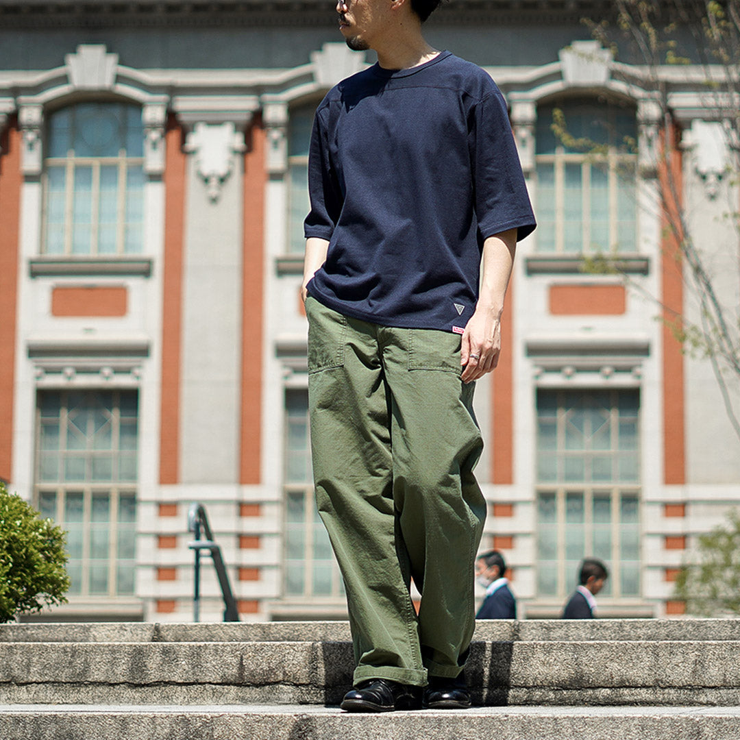 葉っぱ81 SAPHIRE.BLUEとカーゴパンツ Blue refabric（ブルーリファブリック） ワイドベイカーパンツ