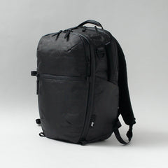 balck / F