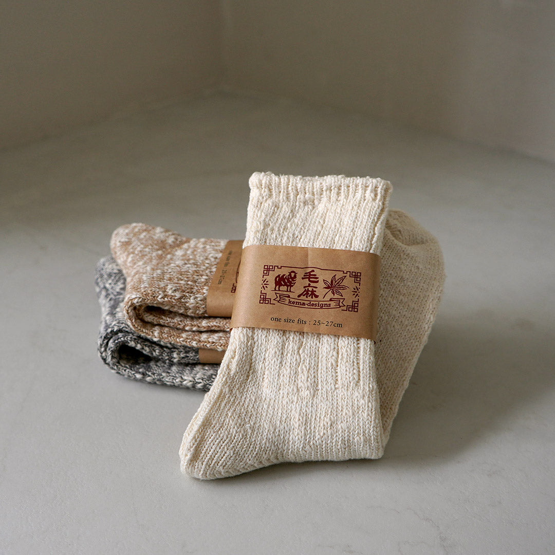 小さな簿記係／靴下／我慢して　３点セット　★フンメル　ドイツ・ゲーベル　ご成約済 KEMA DESIGNS（ケマデザイン） ヘンプ ソックス 日本製 / メンズ 靴下