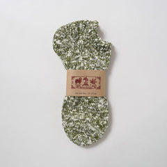 olive / F
