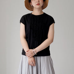 black / F