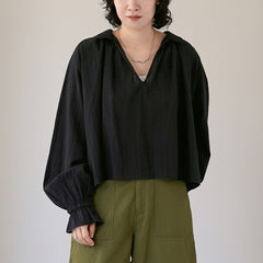 black / 1