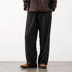 black / M